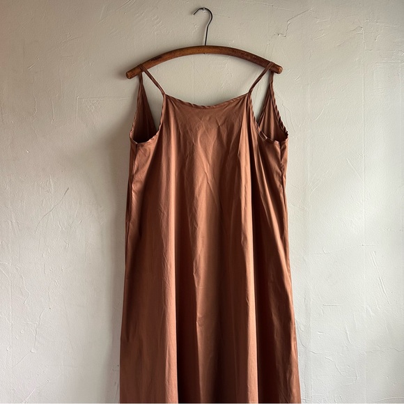 Minimal cotton lightweight sundress - Picture 6 of 7